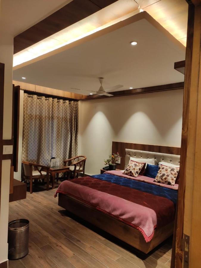 Apple Blossom Hotel Manali  Ngoại thất bức ảnh