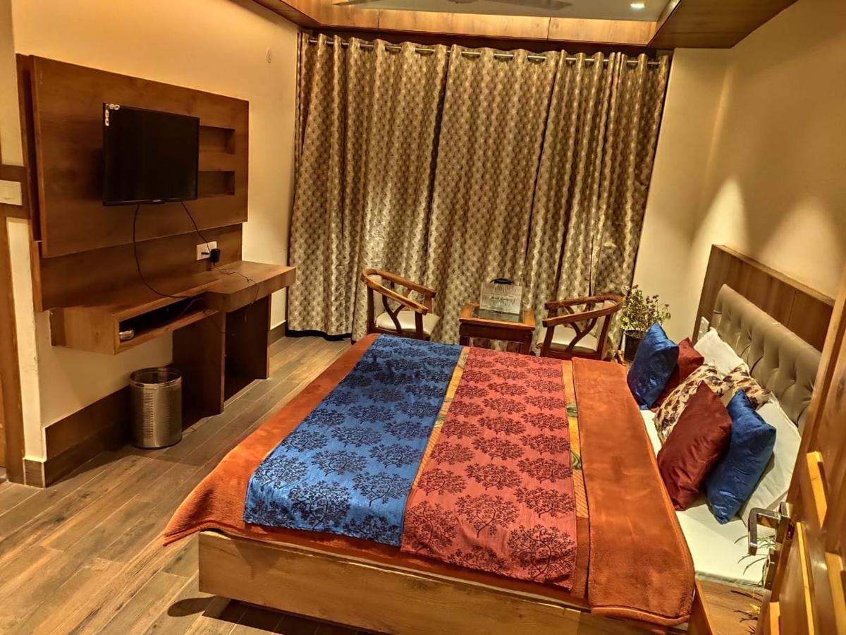 Apple Blossom Hotel Manali  Ngoại thất bức ảnh